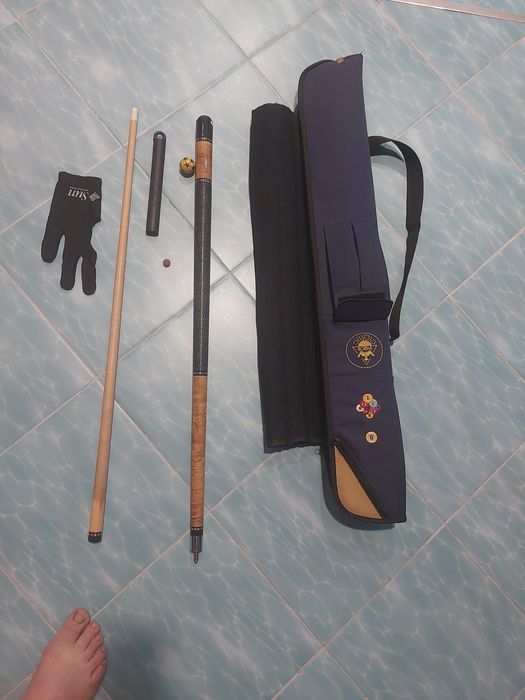 Кий 155 см клен в отличном состоянии