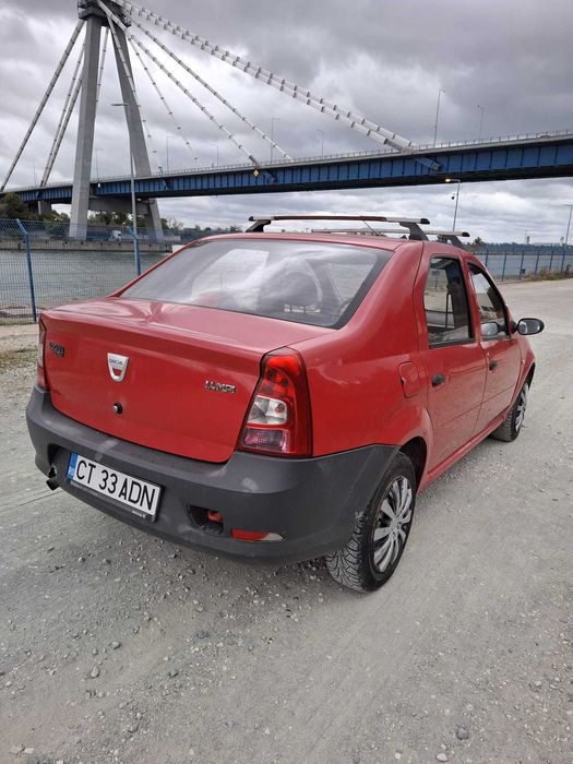 Logan din 2009, 1,4 benzina, abs, airbag,taxe mici ,in stare foarte bu