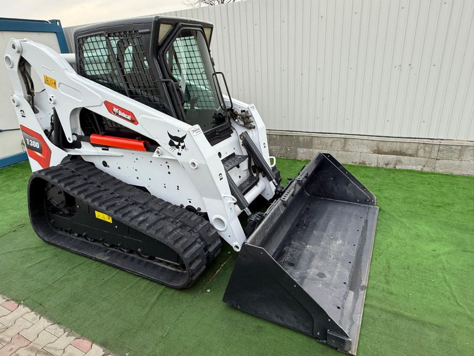 De vanzare bobcat senilat T300