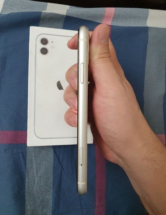 Apple Iphone 11 128GB Silver White Original Karobka Holati Ideal Zor