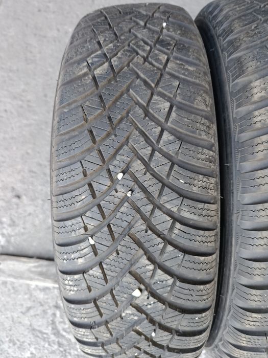 Зимни гуми -2023г.-15цола-175/65-1бр.-70лв."HANKOOK"-като нови