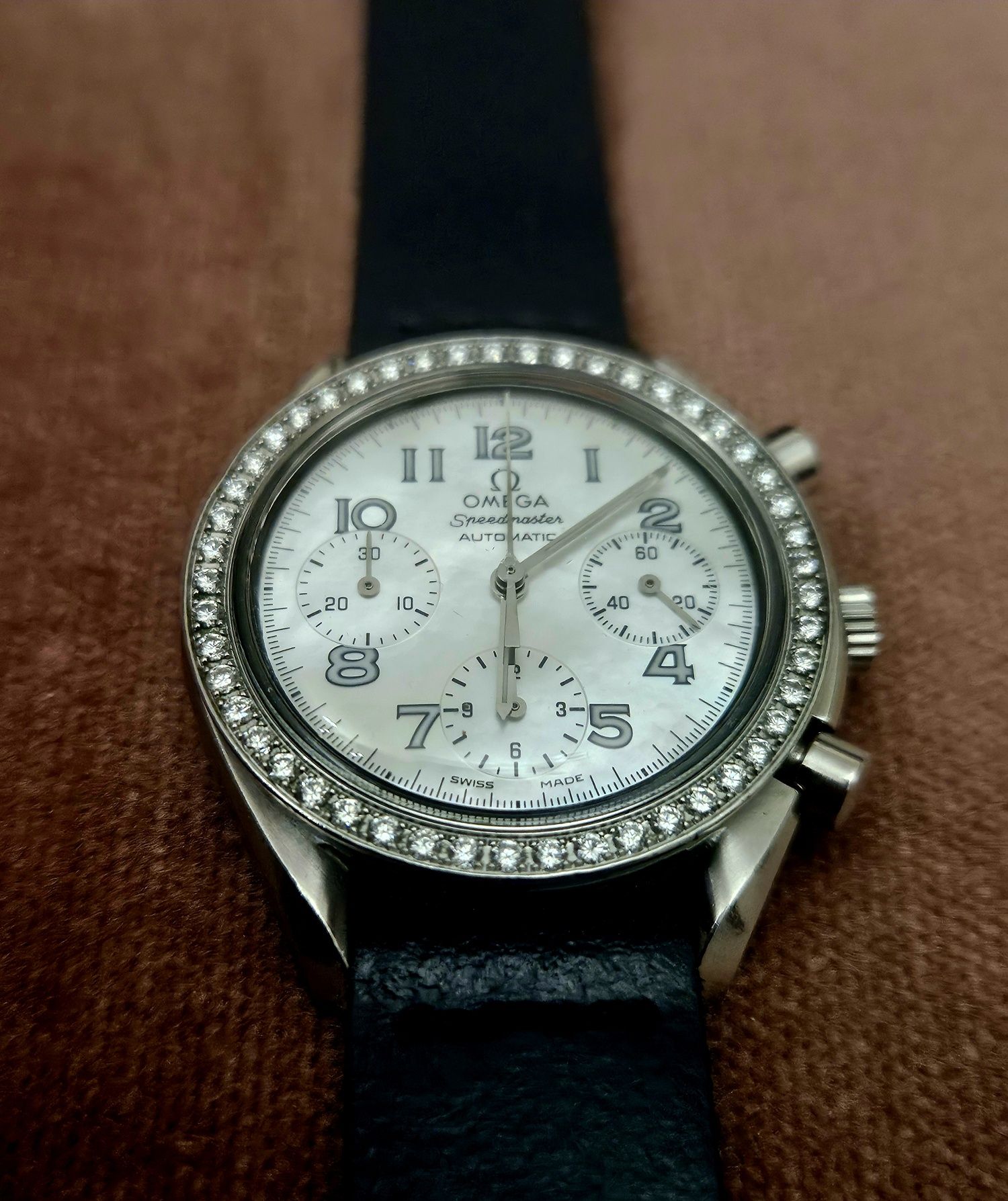 Omega hronograf Diamond ръчен часовник.