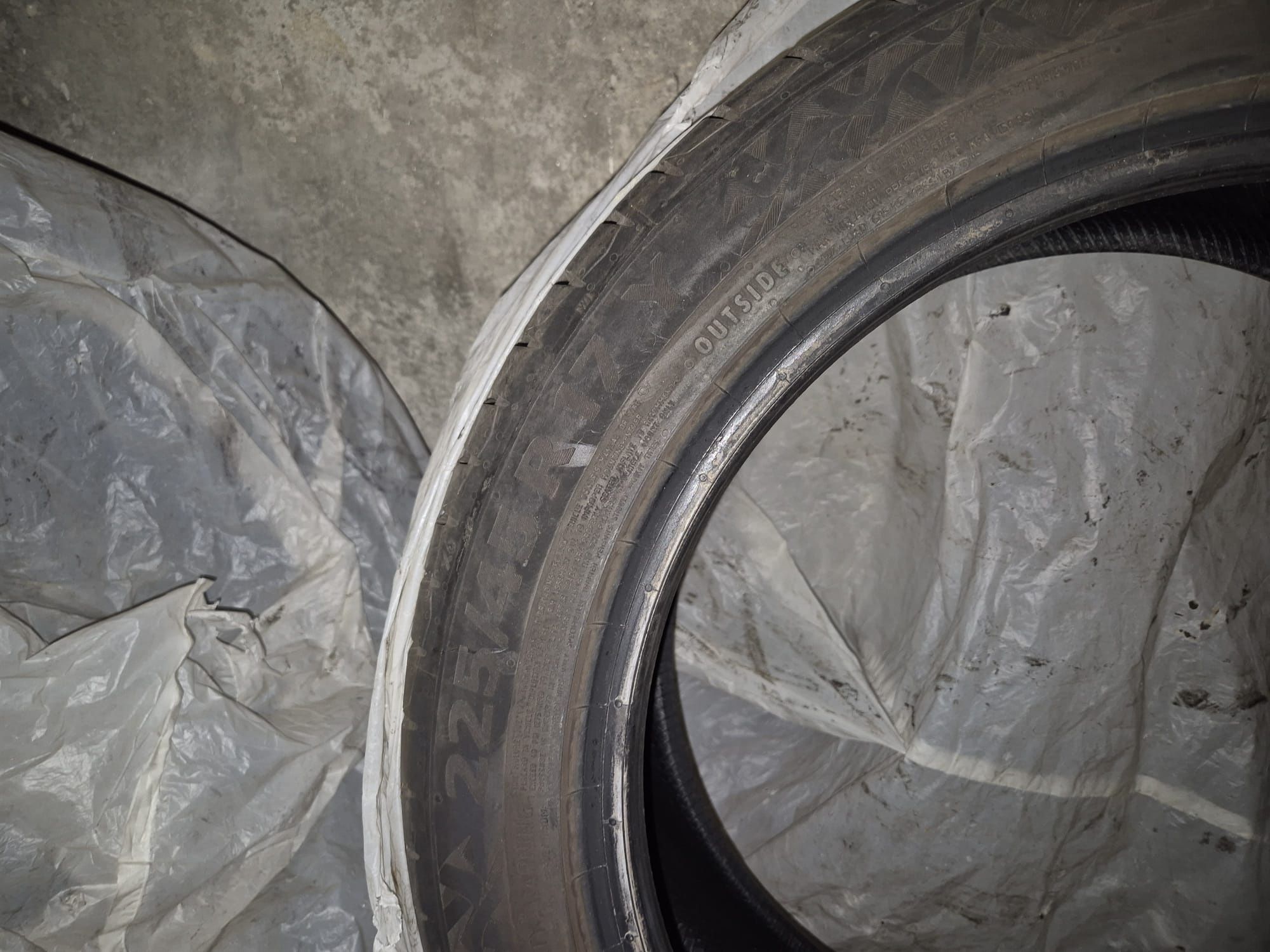 Anvelope Continental 225/45R17 91Y Premium Contact 7