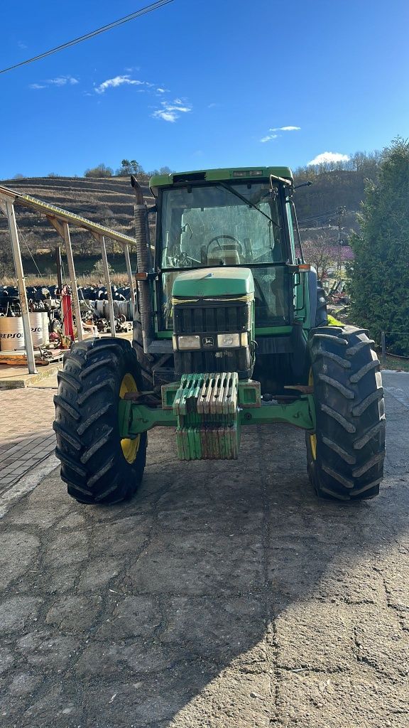 Dezmembram tractor John Deere 6910