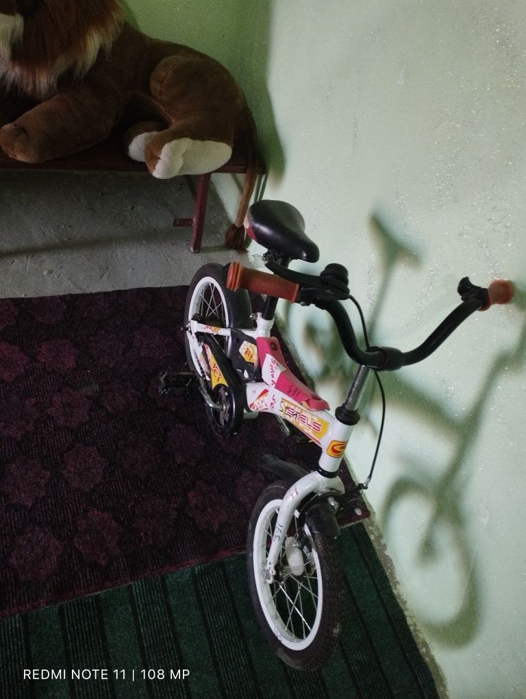 Rasseyski Velosiped sotiladi