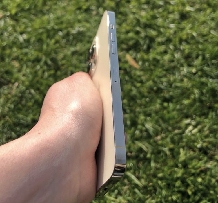 IPhone 14 Pro Max Gold