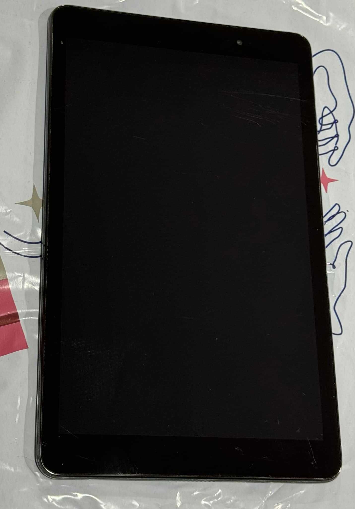 таблет Huawei 16/2гб