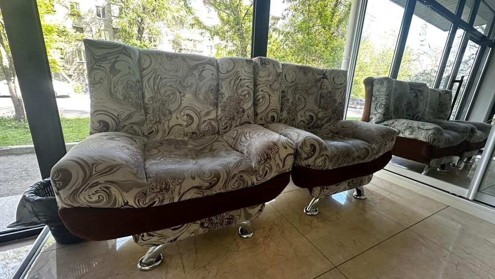 Продам раздвижные кресла