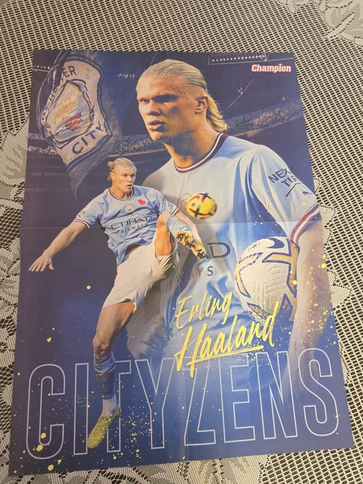 Футболно списание, плакат и карти