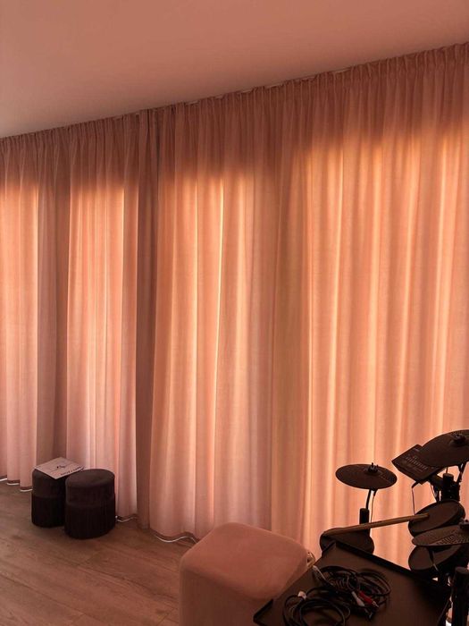 De vinzare perdele gata croite