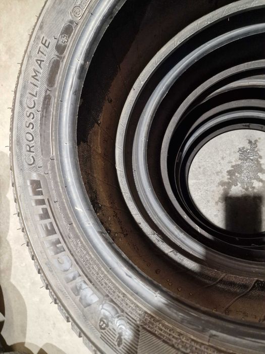 4бр. всесезонни гуми MICHELIN CROSSCLIMATE 215/55/R17