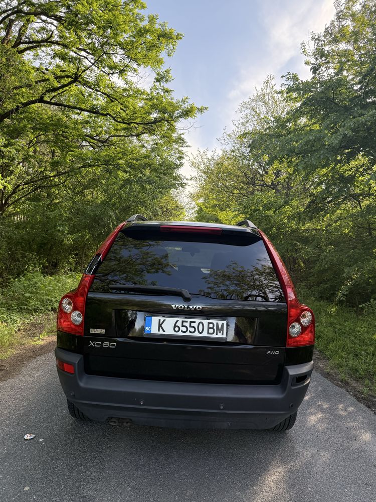 Volvo XC90 2.4 в движение