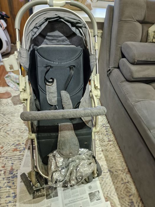 Продам детскую коляску