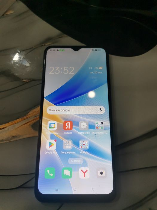 Продам телефон Орро А17К