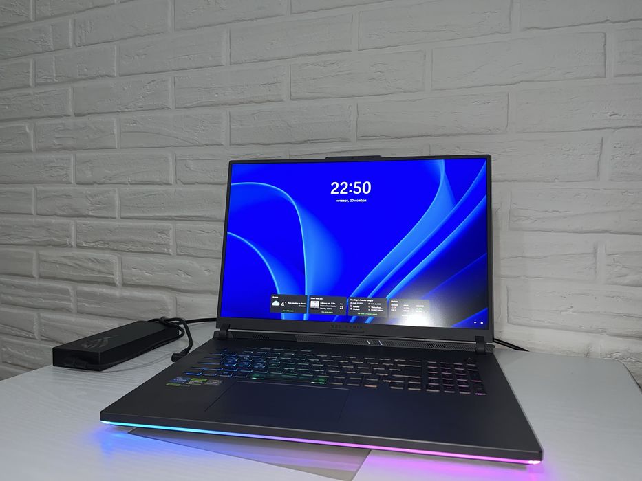 Ноутбук игровой ASUS ROG Strix G18. 32 Гб / SSD 1000 Гб / RTX 4060 8GB