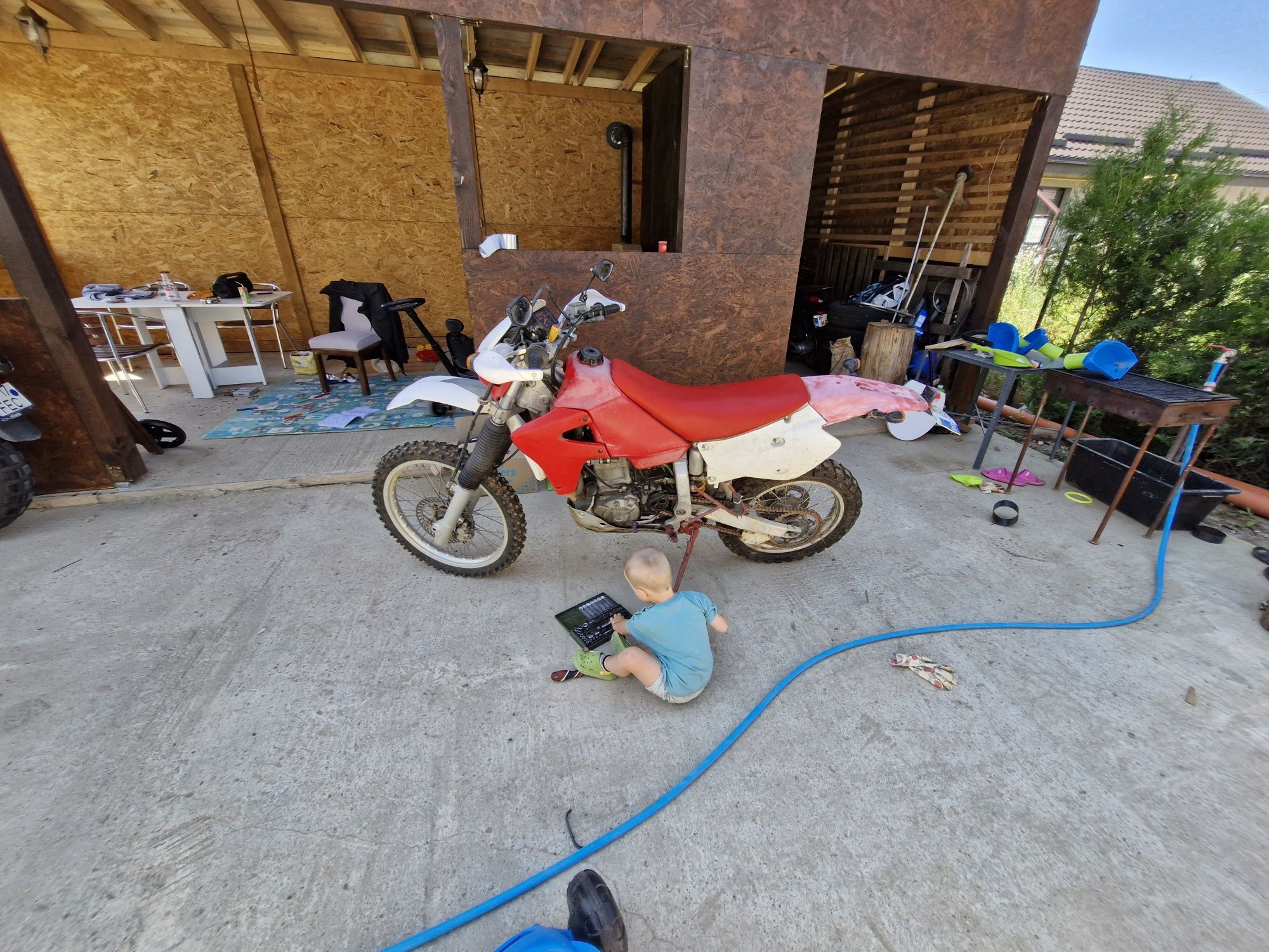 Motocicleta Honda xr650r