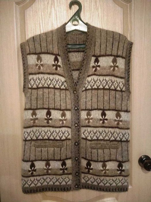 Жилет женский, пуховый