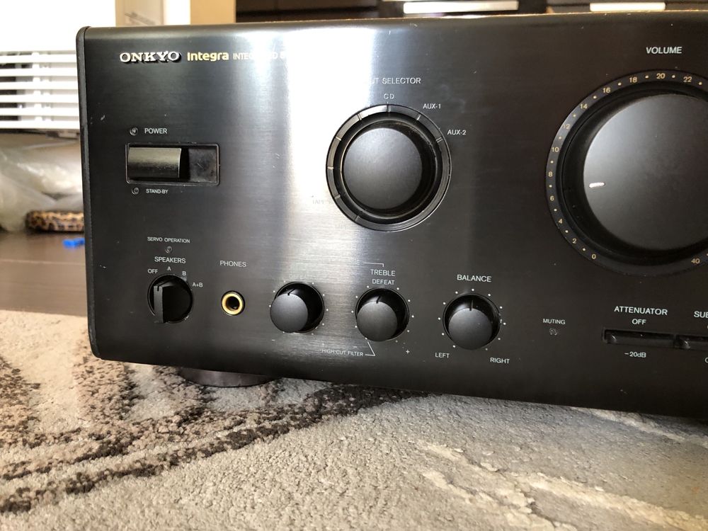 Onkyo A-8850 Стерео