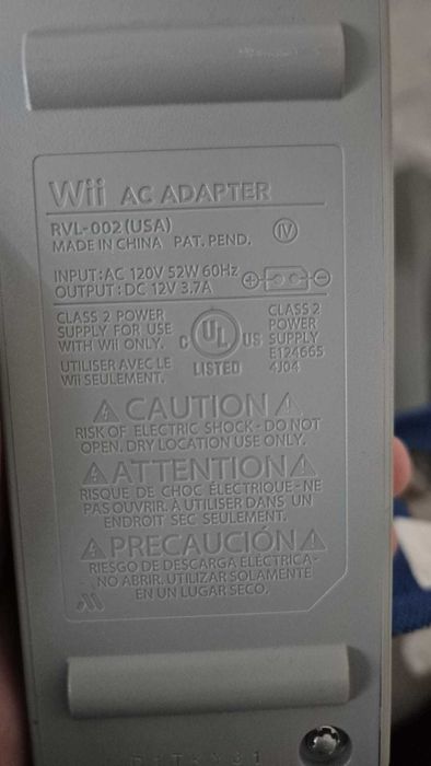 Nintendo Wii RVL-001 Gaming Console *Plays Gamecube Games* Pre-owned