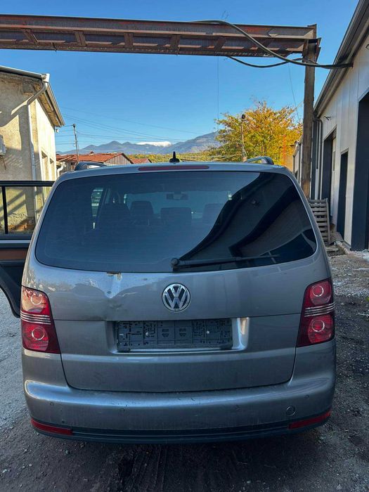 VW TOURAN Highline 16V TSI 2009 на части