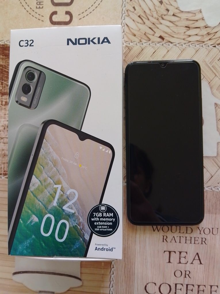 Nokia C 32 /4GB Ram/64 GB