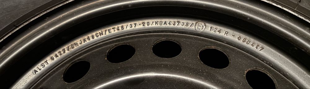 Set jante oțel cu Firestone Winterhawk4, 215/70/R16 100H.