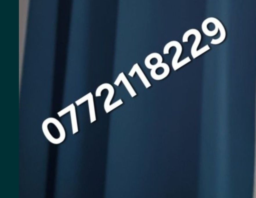 Aparat foto cu film.