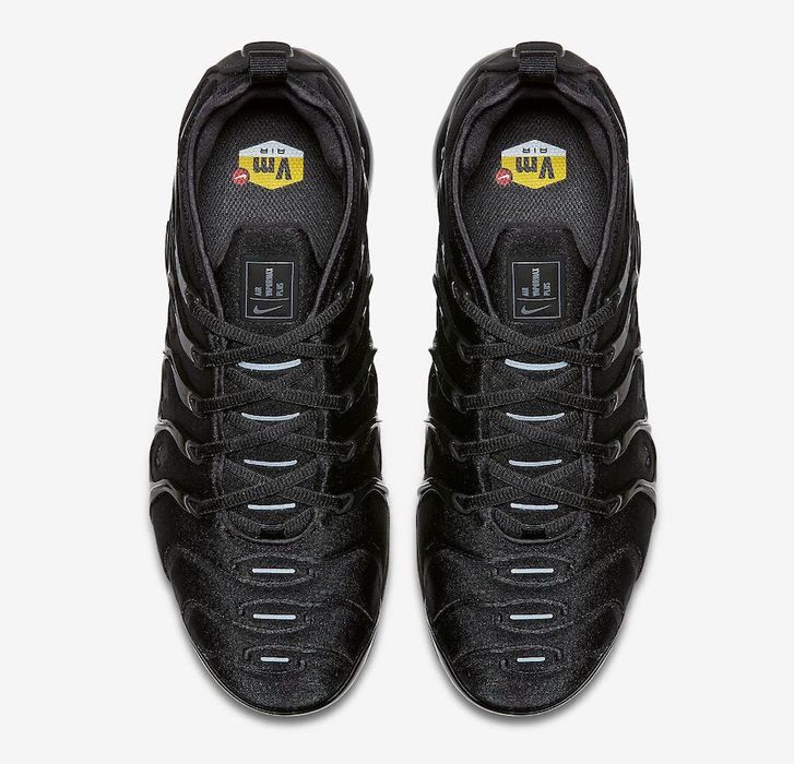 Nike vapormax plus Черни