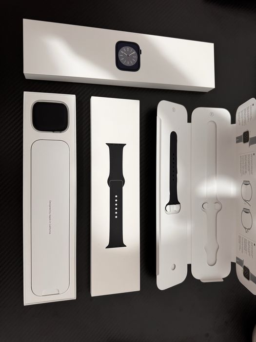 Apple Watch Series 8 - 45mm Midnight - GPS -