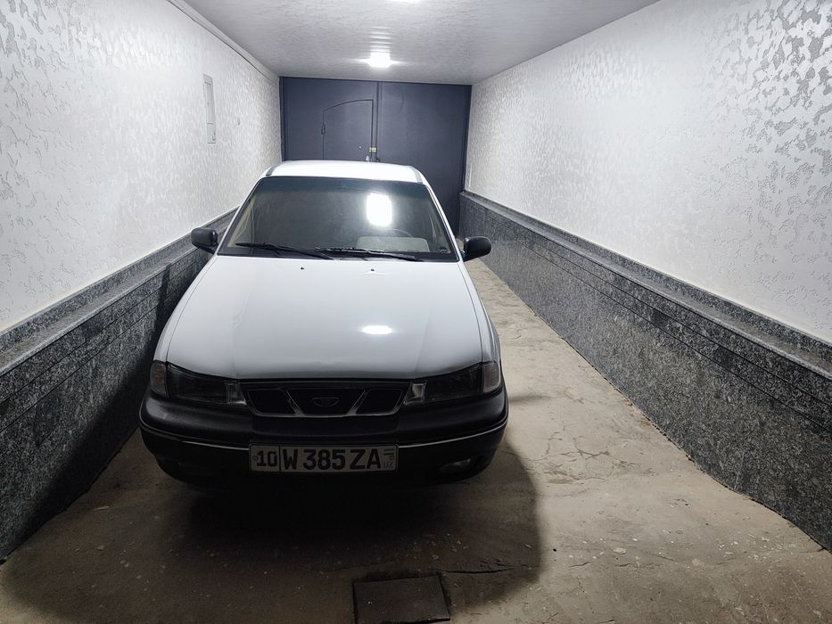 Nexia 1 xolati zor ishi yoq balonlari yengi 905pulti bor gazi bir