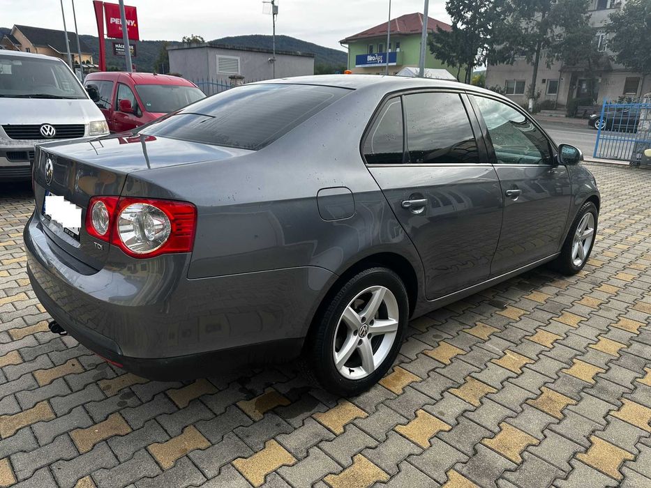 Vw jetta DSG cash sau rate fixe