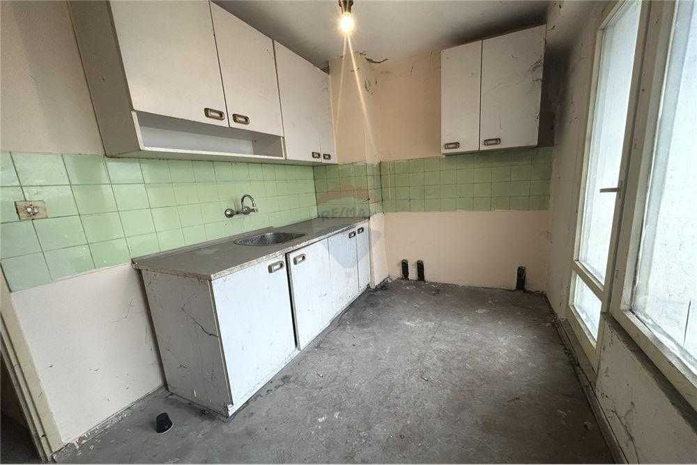 Продава се Двустаен апартамент в Русе, Чародейка - Север - 62 кв.м за 709 €/кв.м - Снимка #3