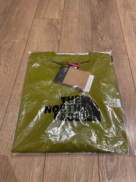The North Face Red Box, ОРИГИНАЛНА тениска, цвят кахи , размер: L и XL