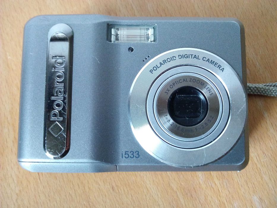 Фотоапарат Polaroid i533