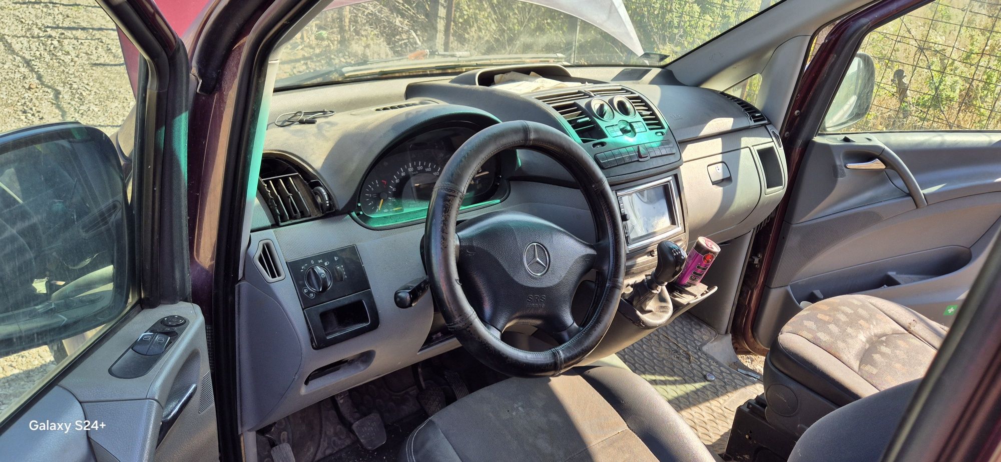 Dezmembram Mercedes Vito W639 2.2 CDI 2006