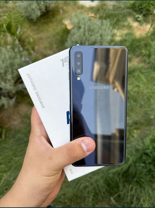 Samsung A7 18 sotiladi