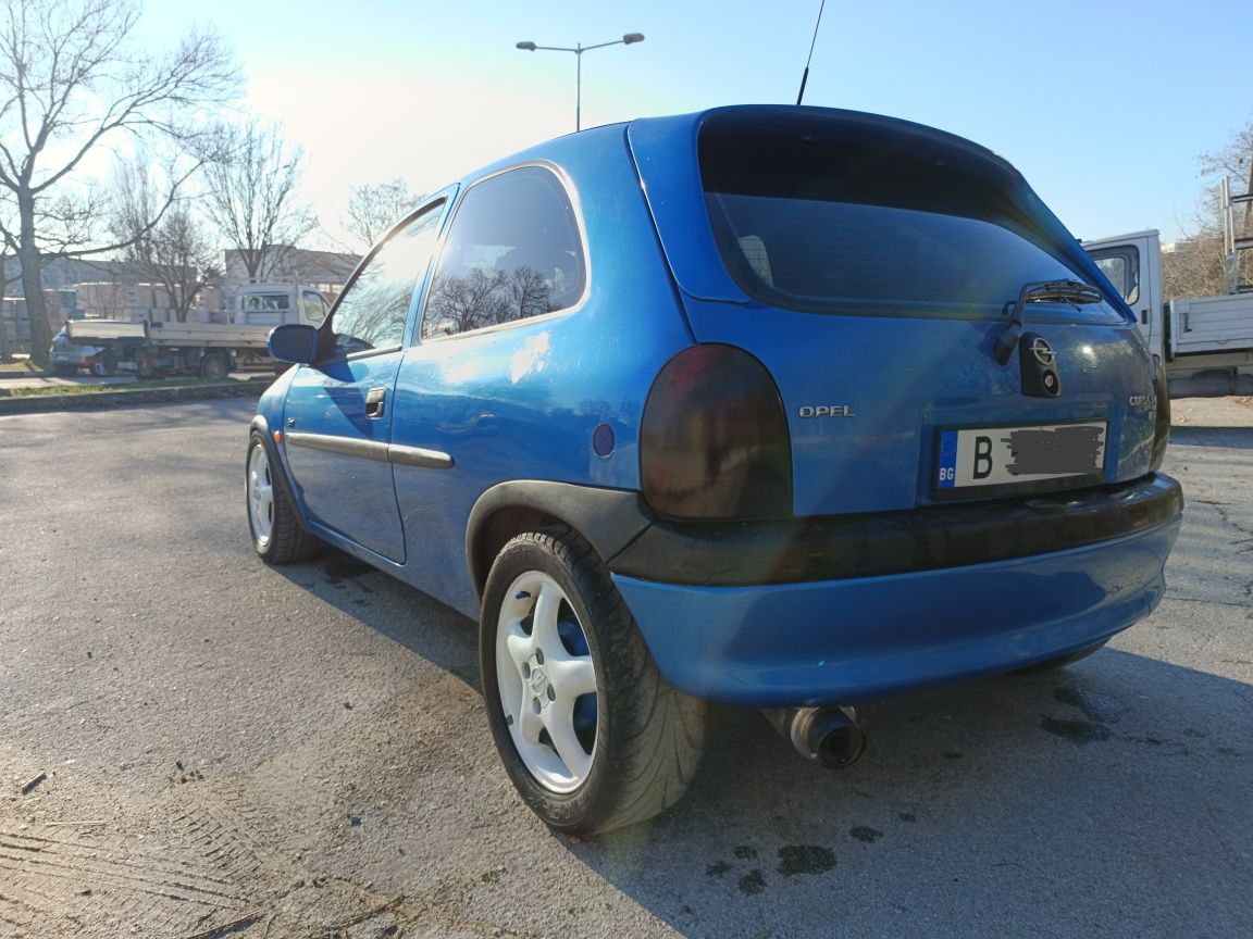 Opel Corsa B X30XE