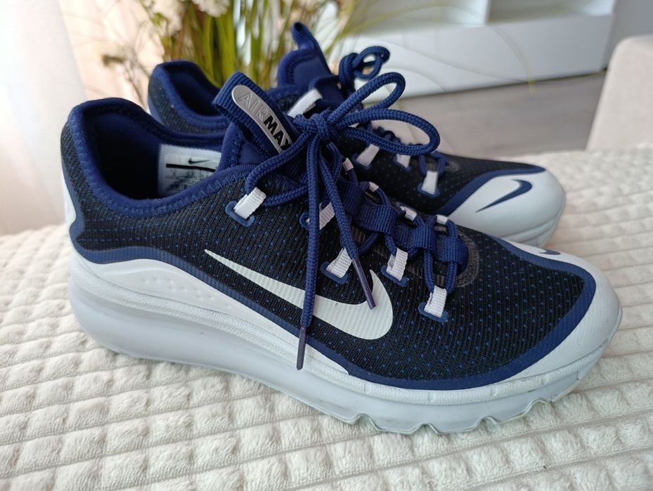 Дамски маратонки ,,Nike" , оригинални.