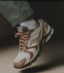 Saucony ProGrid Omni 9 x Jae Tips