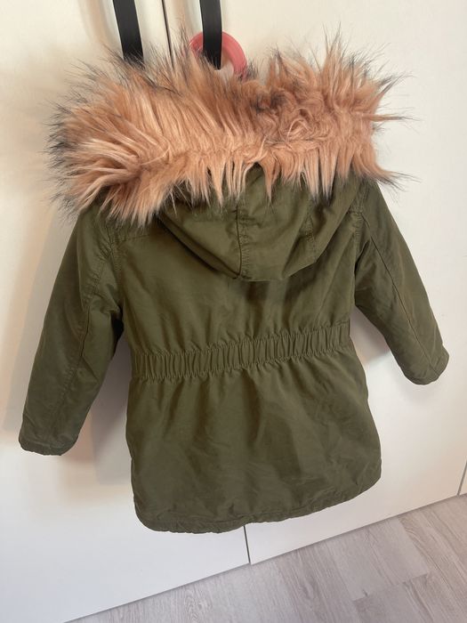 Зимно яке за момиче 104-116см  Terranova