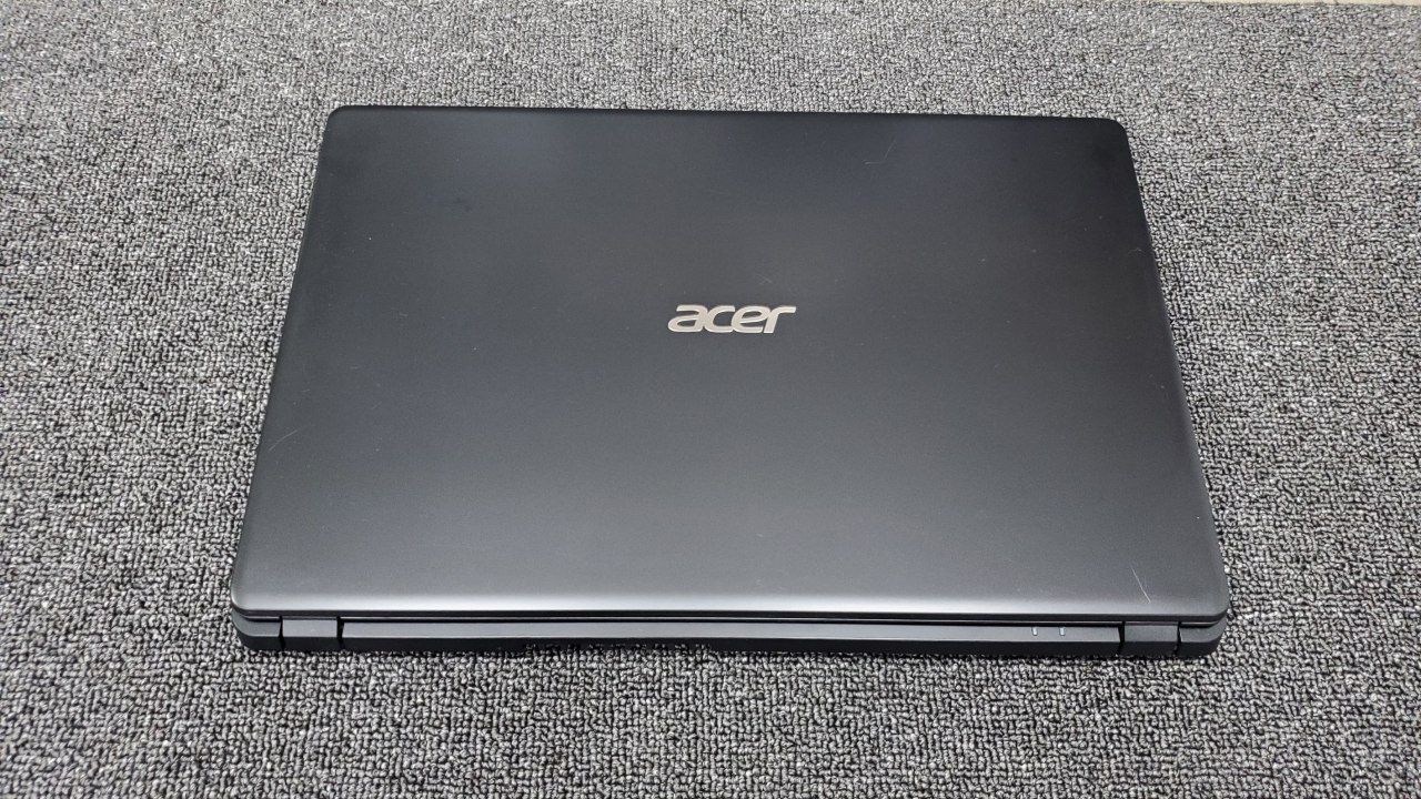 ACER i3 1005g1. 10th. 8gb. 256gb NVME