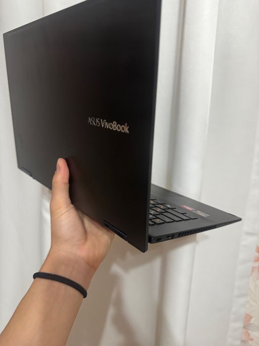 ASUS VivoBook Flip 14 TM420UA почти как новый сенсорный ноутбук