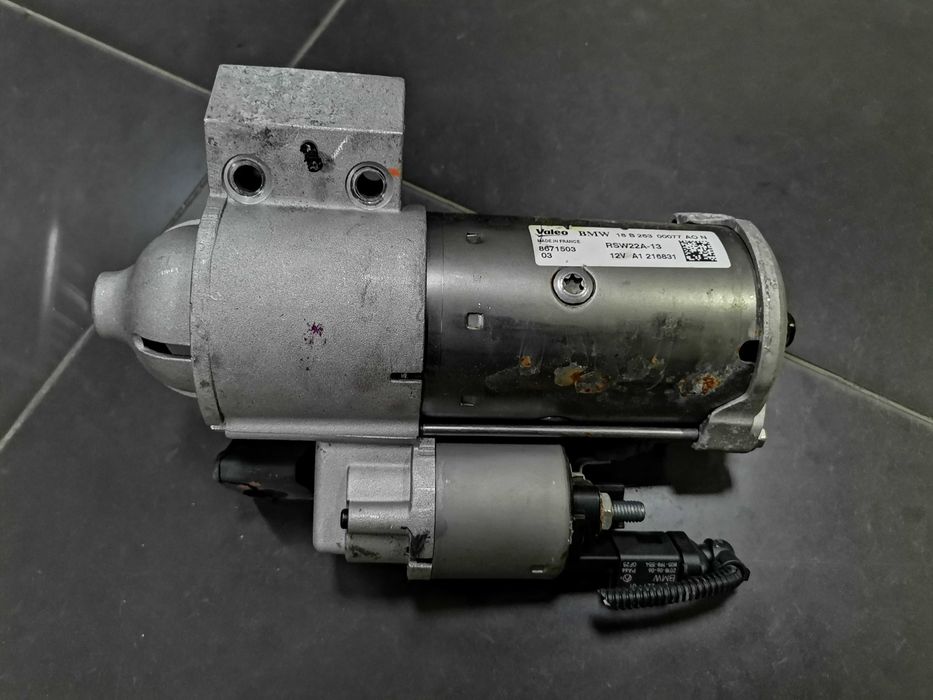 OE Стартер BMW G20 G21 G22 G26 X3 G01 X4 G02 5 G30 G31 /8671503