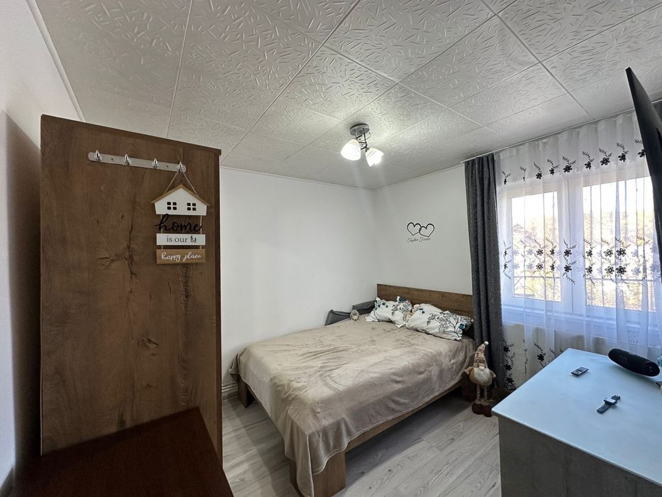 Apartament 2 camere de vânzare – bloc reabilitat termic, etaj 2/4