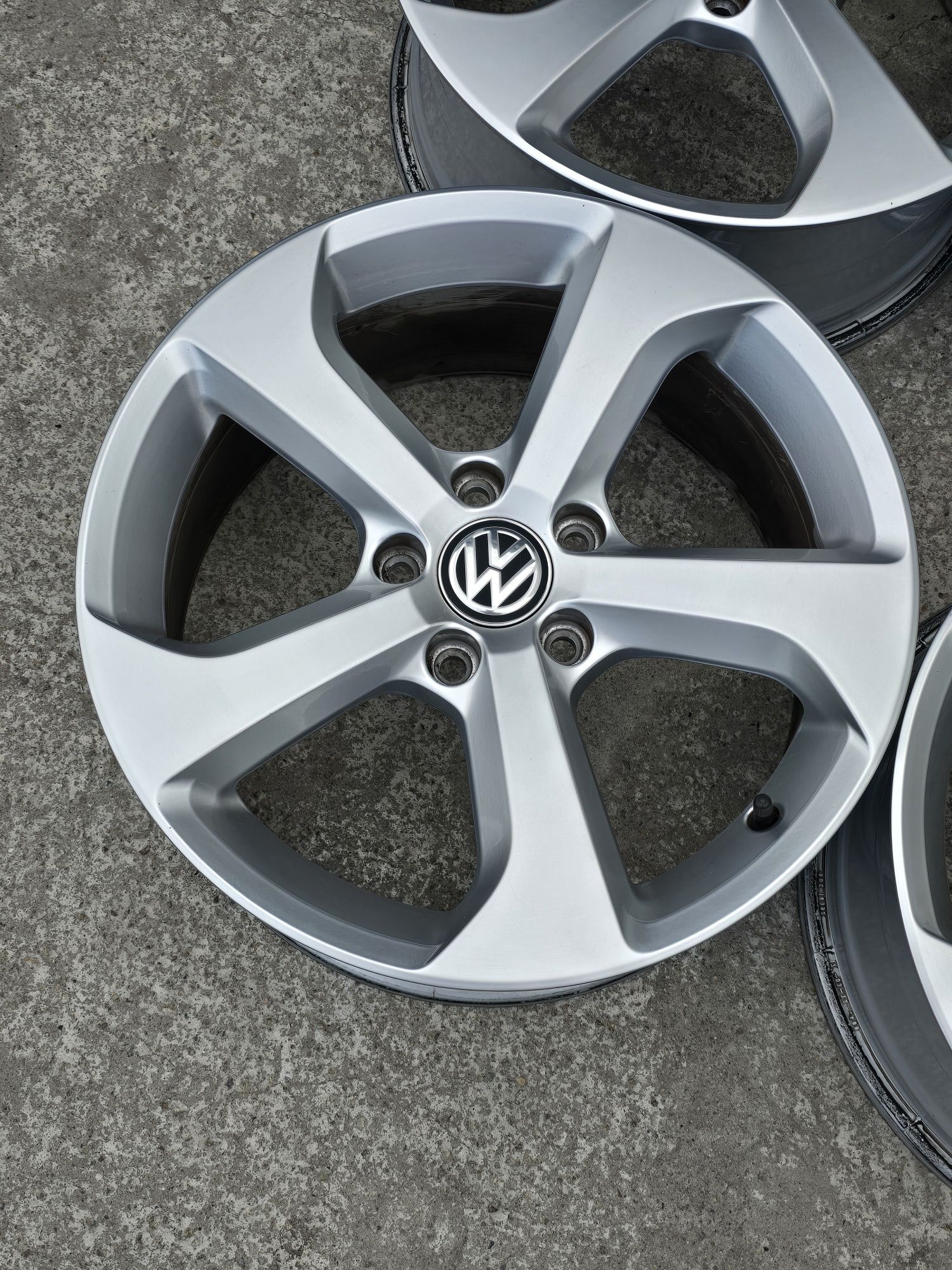 Джанти 17 / 5х112 - VW Golf и др. 5x112