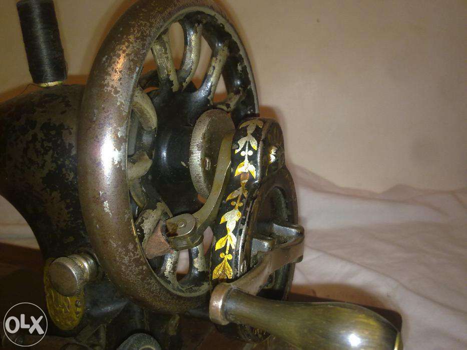 Masina de cusut Singer din 1902
