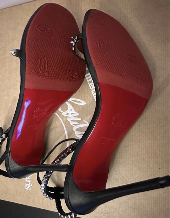 Christian Louboutin So Me 100 size 37
