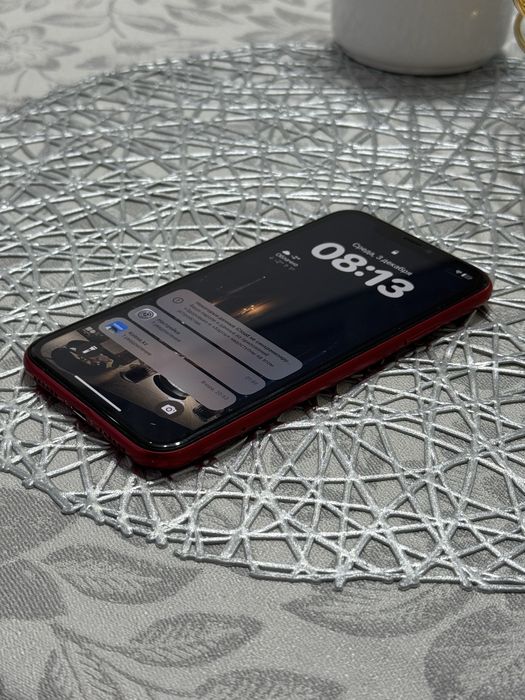Продам Iphone xr 64gb