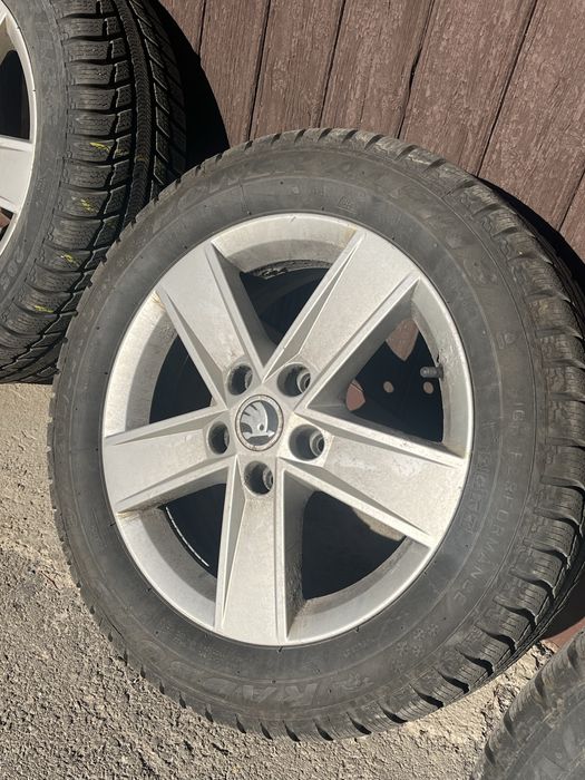 Оригинални джанти Skoda с гуми Radburg Power Alpin 205/55R16 DOT 2024