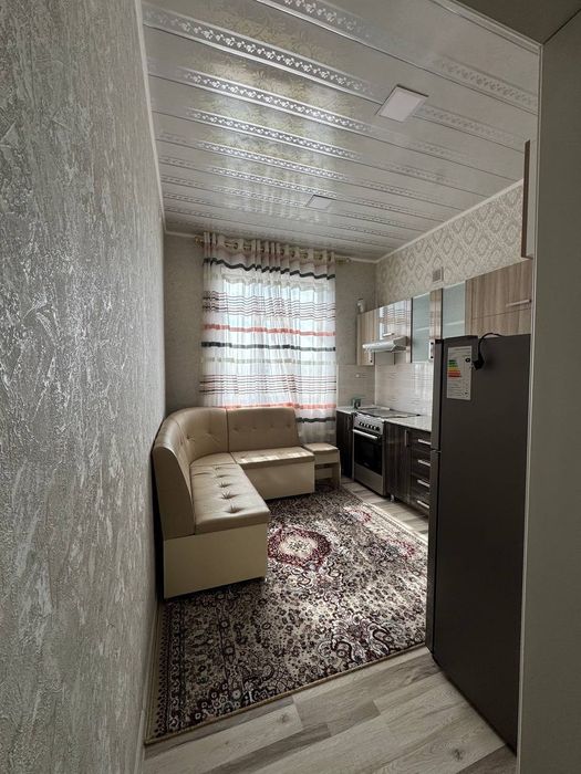 1 xona lik uy sotiladi